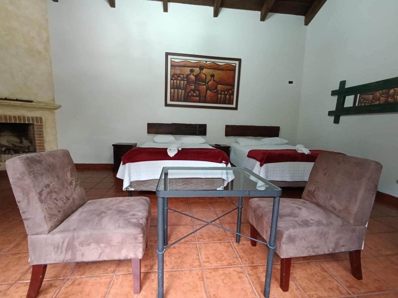 Donde Lico Hotel Antigua Екстериор снимка