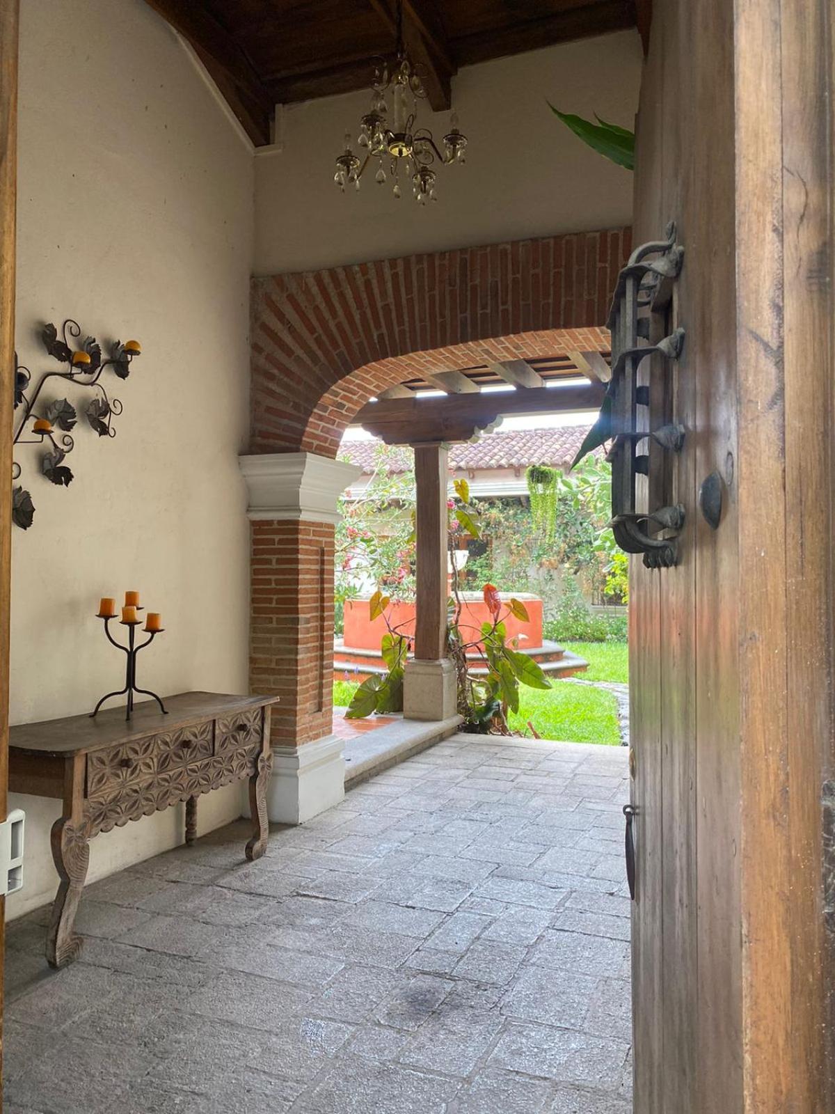 Donde Lico Hotel Antigua Екстериор снимка