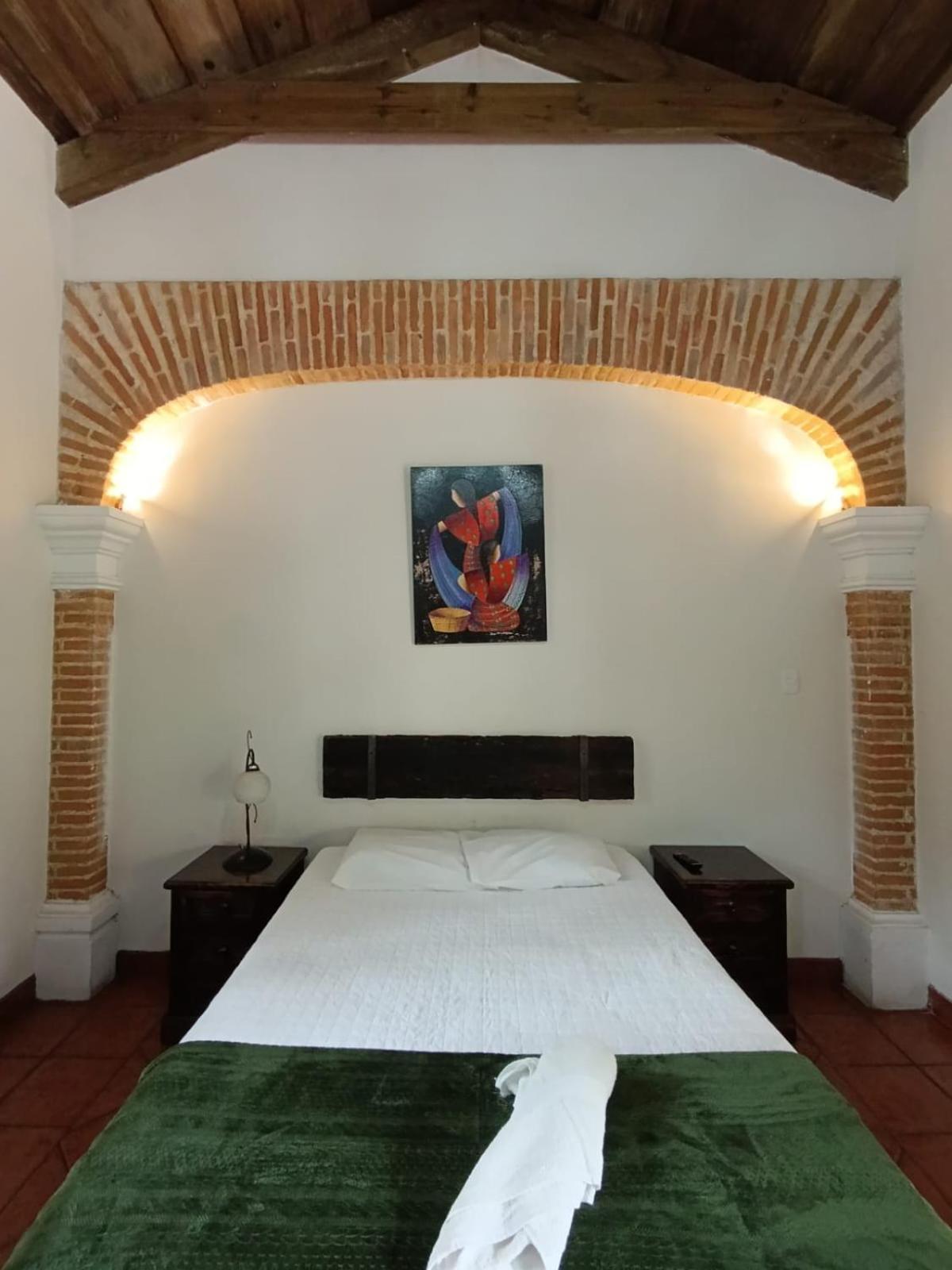 Donde Lico Hotel Antigua Екстериор снимка