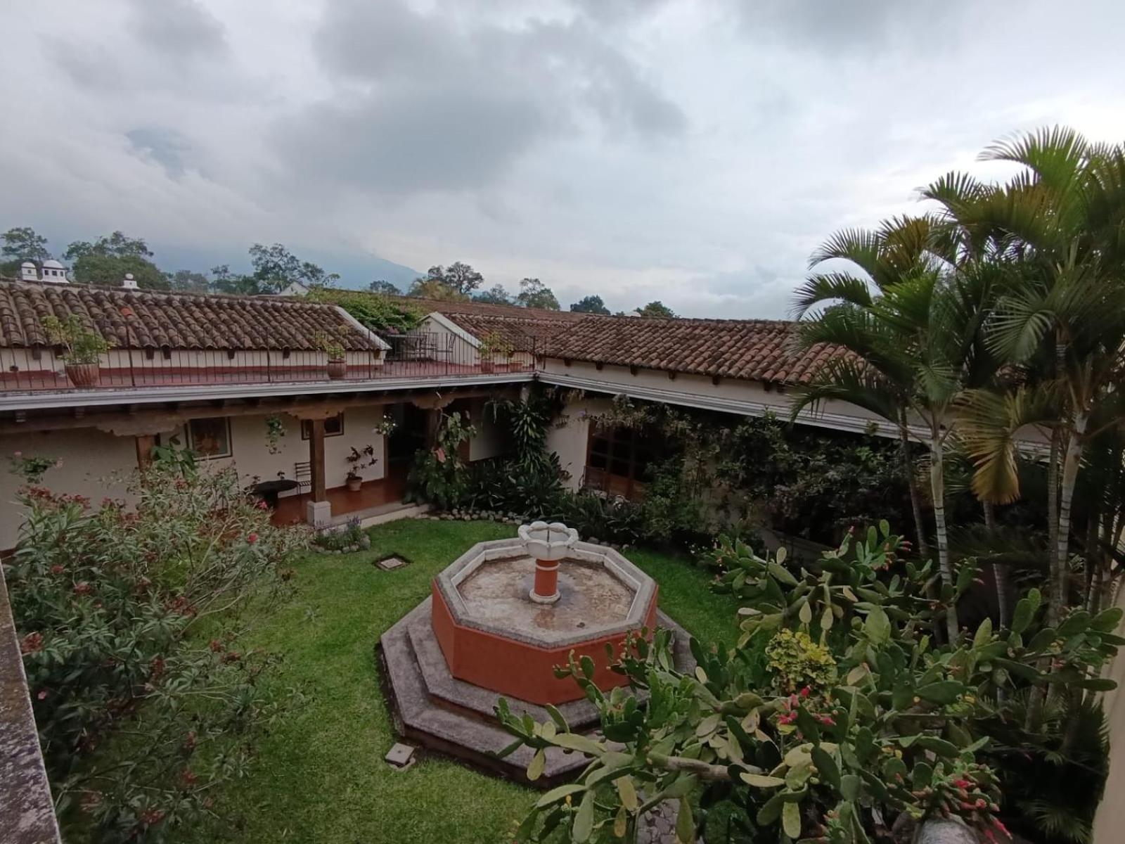 Donde Lico Hotel Antigua Екстериор снимка
