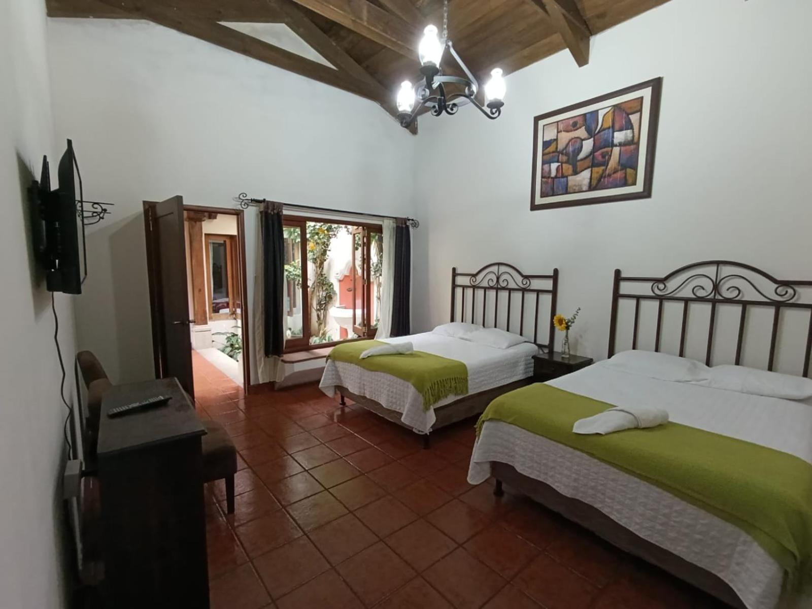 Donde Lico Hotel Antigua Екстериор снимка